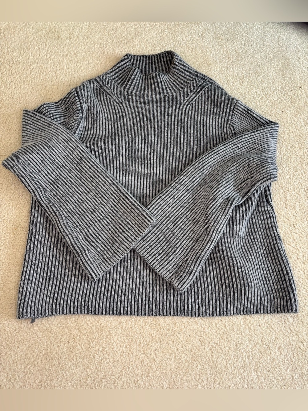 Banana Republic Gray Ribbed Turtleneck Sweater 100% Merino Wool XL